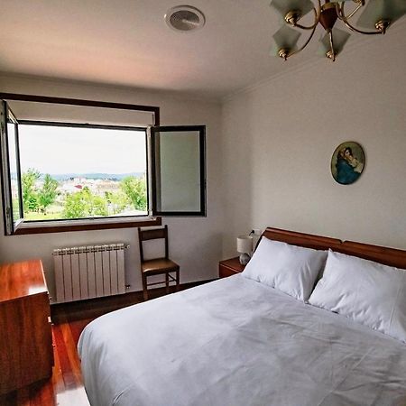 Apartamento Avelina Monforte De Lemos Eksteriør bilde